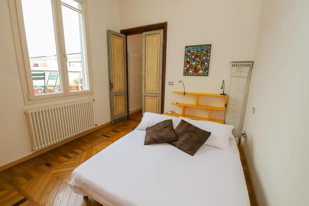 Altido Apt For 3 With Rooftop Balcony And Lovely Cityview เจนัว ภายนอก รูปภาพ