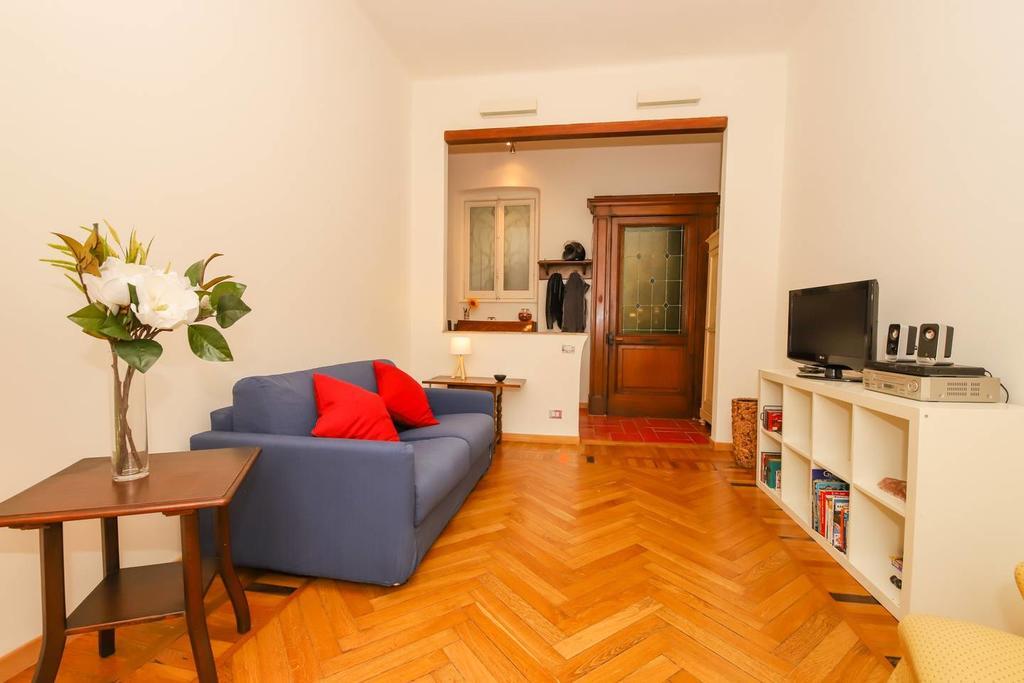 Altido Apt For 3 With Rooftop Balcony And Lovely Cityview เจนัว ภายนอก รูปภาพ